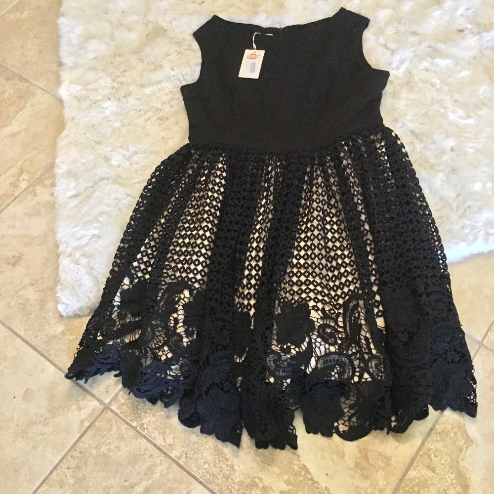 Unique vintage Belsira dress size  4xl 22 UK New  $198.00